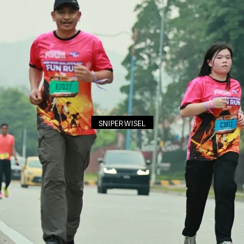 Runner Photo 7041659