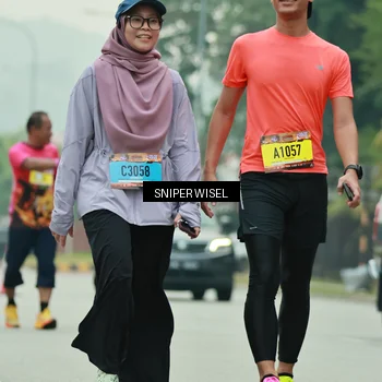 Runner Photo 7041675