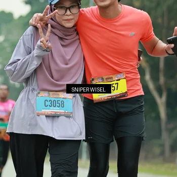Runner Photo 7041681