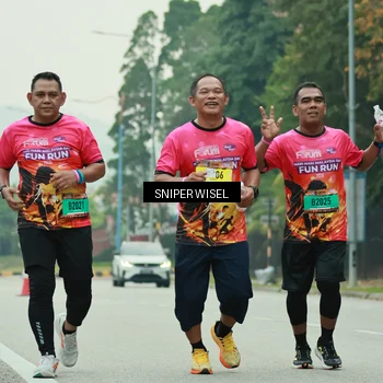 Runner Photo 7041688