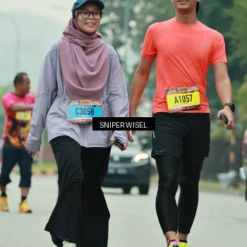 Runner Photo 7041689