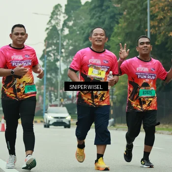 Runner Photo 7041693