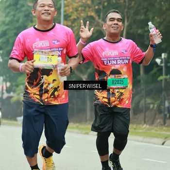 Runner Photo 7041698
