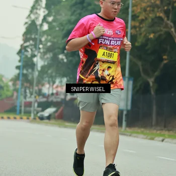 Runner Photo 7041703