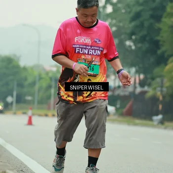 Runner Photo 7041715