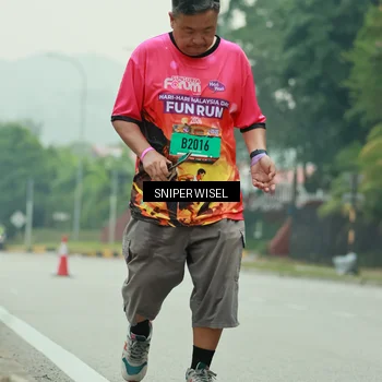 Runner Photo 7041718