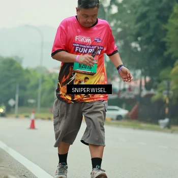 Runner Photo 7041721