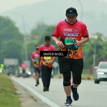 Runner Photo 7041734