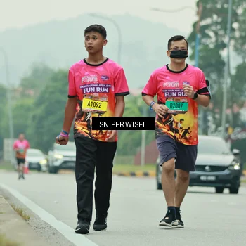 Runner Photo 7041745