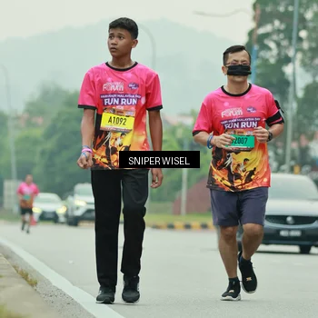 Runner Photo 7041752