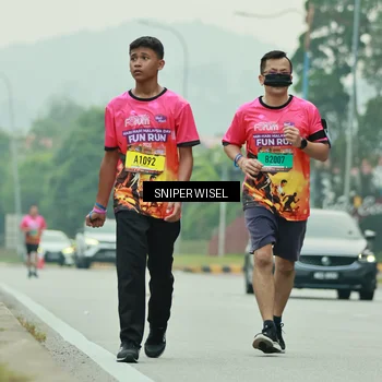 Runner Photo 7041753