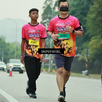 Runner Photo 7041762