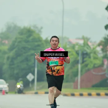 Runner Photo 7041770