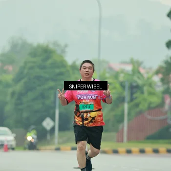 Runner Photo 7041777