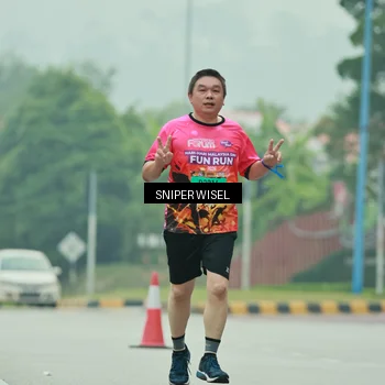 Runner Photo 7041781