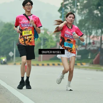 Runner Photo 7041833
