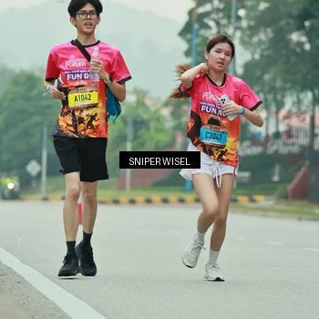 Runner Photo 7041835