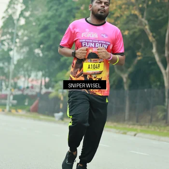 Runner Photo 7041852