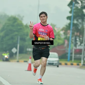 Runner Photo 7041863