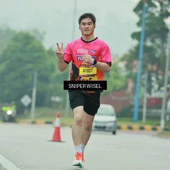 Runner Photo 7041872