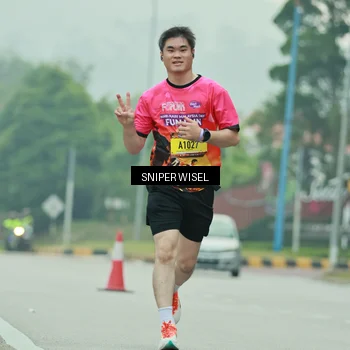 Runner Photo 7041873