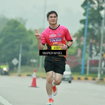 Runner Photo 7041875