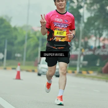 Runner Photo 7041883