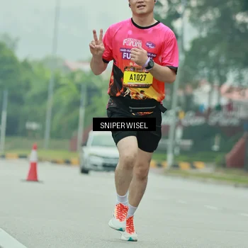 Runner Photo 7041891