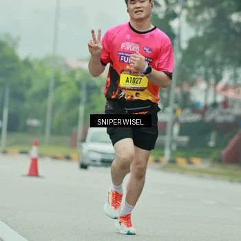 Runner Photo 7041892