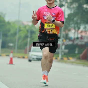 Runner Photo 7041893