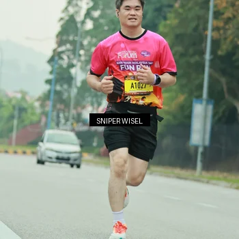 Runner Photo 7041900