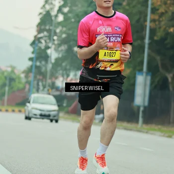Runner Photo 7041906