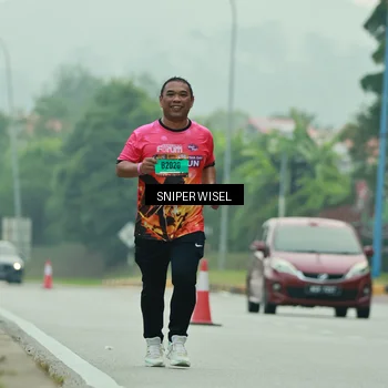 Runner Photo 7041962