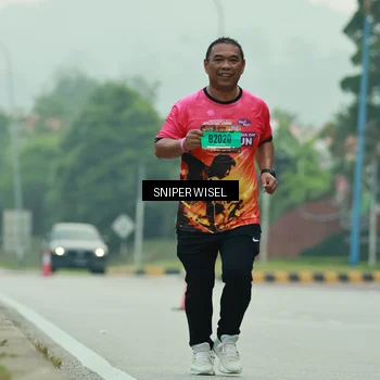 Runner Photo 7041985