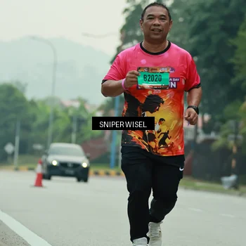 Runner Photo 7042031