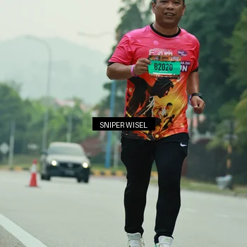 Runner Photo 7042035