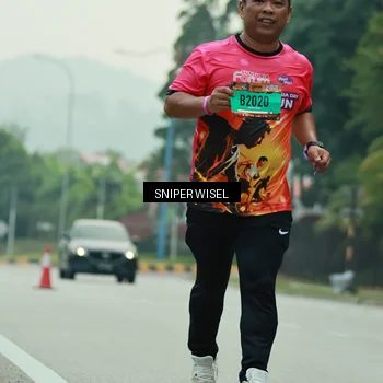 Runner Photo 7042036