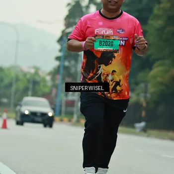 Runner Photo 7042046