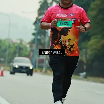 Runner Photo 7042048