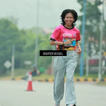 Runner Photo 7042060