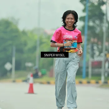 Runner Photo 7042061
