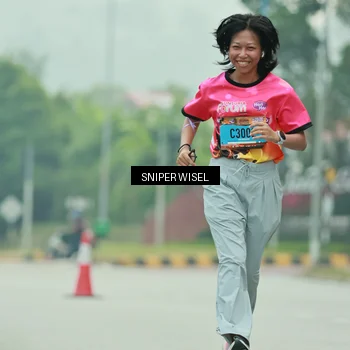 Runner Photo 7042073