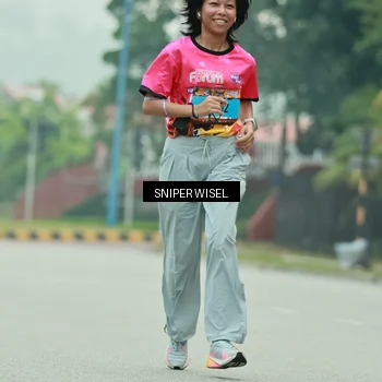 Runner Photo 7042080