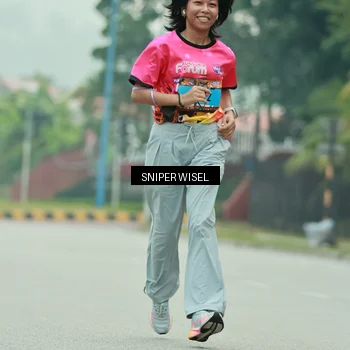 Runner Photo 7042082