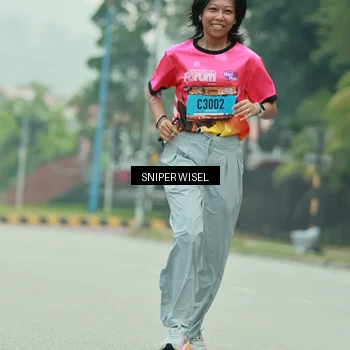 Runner Photo 7042094