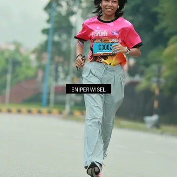 Runner Photo 7042095