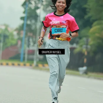 Runner Photo 7042098