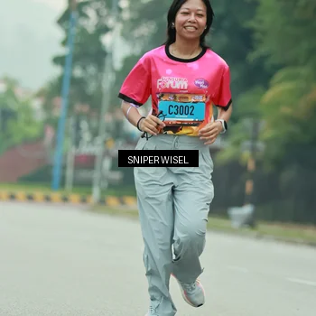 Runner Photo 7042102