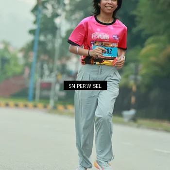 Runner Photo 7042104