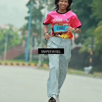 Runner Photo 7042106
